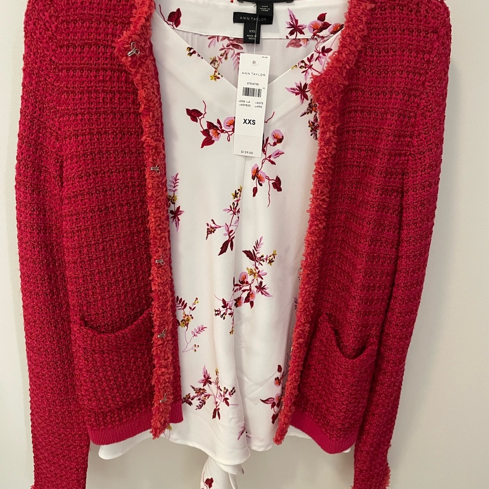 Red Cardigan never worn including unworn top also Ann Taylor - Picture 4 of 4